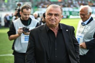 "مرحبًا بالإمبراطور".. فاتح تريم مديرا فنيا للشباب السعودي 